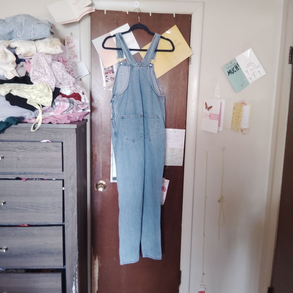 WE WORE WHAT Light Wash Denim Overalls - Small - Picture 9 of 12